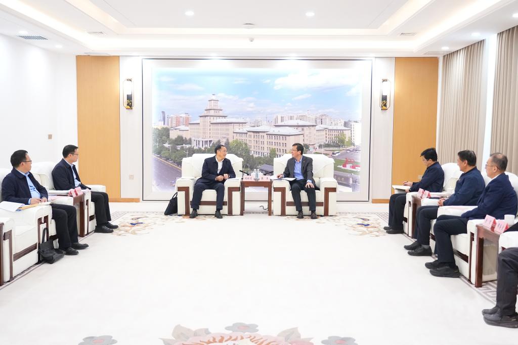 1.在哈尔滨工业大学走访交流_20260324.jpg